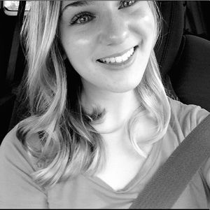 Meet your Posher, Kelsey